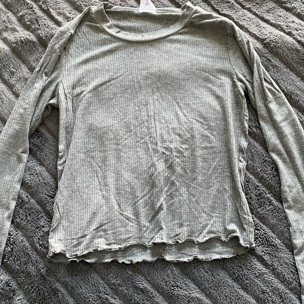 Long Sleeve Basic Grey Shirt